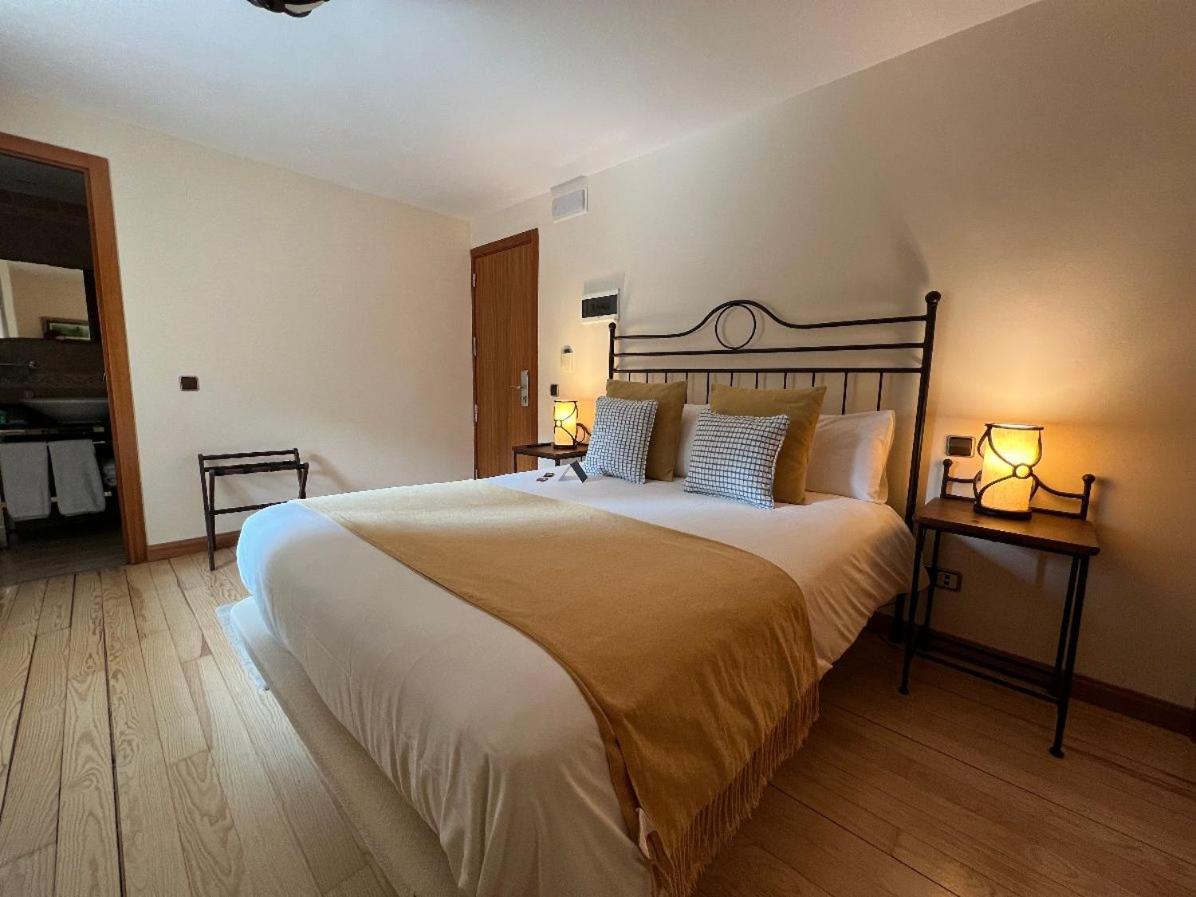 Corzo Hotel Cercedilla Eksteriør billede