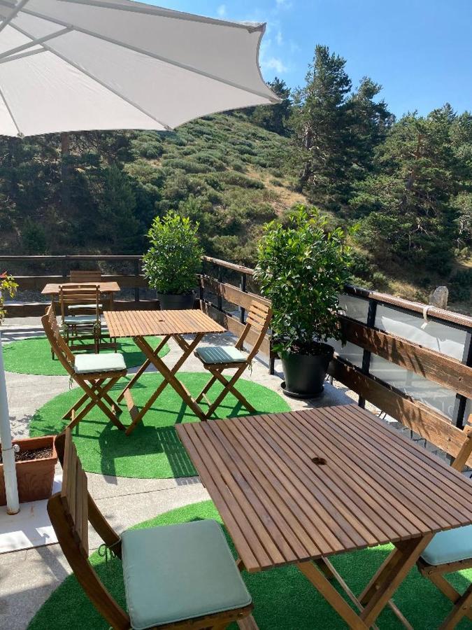 Corzo Hotel Cercedilla Eksteriør billede