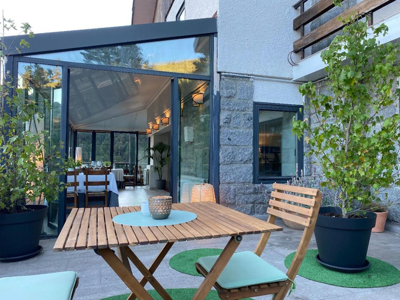 Corzo Hotel Cercedilla Eksteriør billede